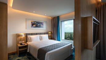 Holiday Inn Express & Suites Bengaluru Old Madras Road by IHG