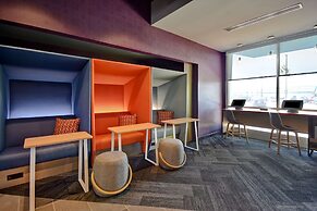 Tru by Hilton Auburn