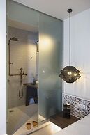 Parion Opus - Adults Only