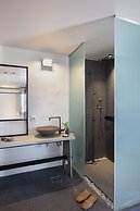 Parion Opus - Adults Only