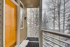 1-1220 Lionsridge Loop 3B