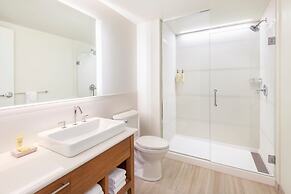 Element Asheville Downtown