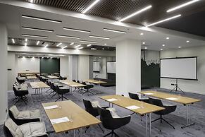 Holiday Inn Yerevan - Republic Square by IHG
