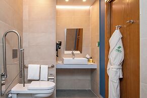 Holiday Inn Yerevan - Republic Square by IHG