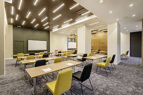 Holiday Inn Yerevan - Republic Square by IHG