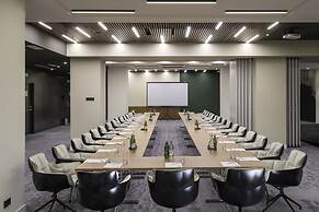 Holiday Inn Yerevan - Republic Square by IHG