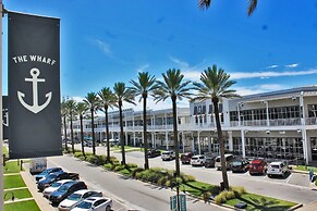 The Wharf 902 by Youngs Suncoast