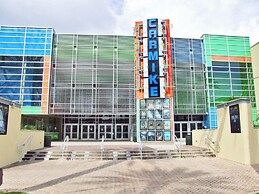 The Wharf 902 by Youngs Suncoast