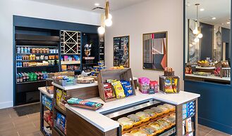 Hilton Garden Inn Flint Downtown