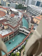 Fantastic Step to the Venice