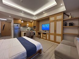 Fantastic Step to the Venice