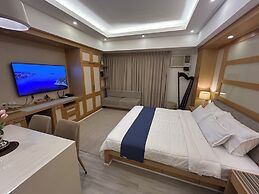 Fantastic Step to the Venice