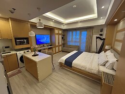 Fantastic Step to the Venice