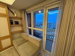 Fantastic Step to the Venice