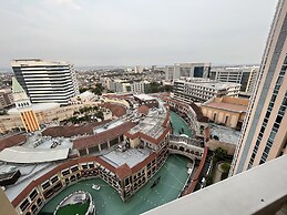 Fantastic Step to the Venice