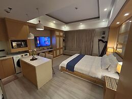 Fantastic Step to the Venice