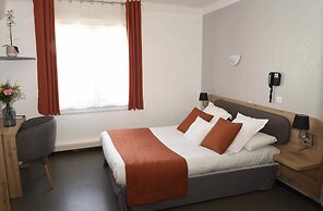Azur Hotel