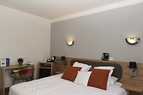 Azur Hotel
