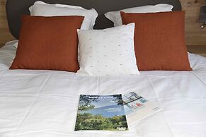 Azur Hotel