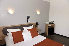 Azur Hotel
