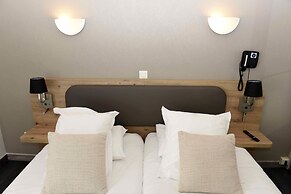 Azur Hotel