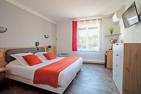 Azur Hotel