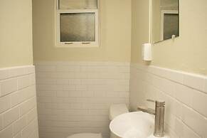 Inn at Tamarind Court