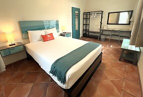 Inn at Tamarind Court