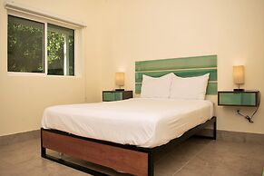 Inn at Tamarind Court