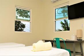 Inn at Tamarind Court