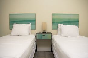 Inn at Tamarind Court