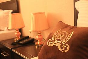 Ark Hotel