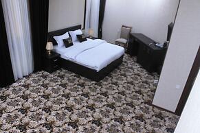 Ark Hotel