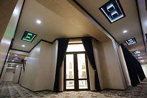 Ark Hotel
