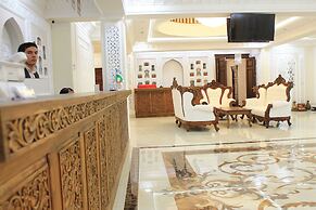Ark Hotel