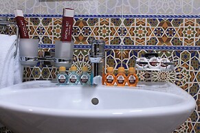 Ark Hotel