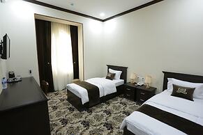 Ark Hotel