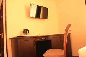 Ark Hotel
