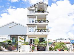 OYO 446 The Bao Hotel