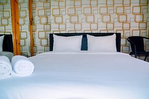 Comfy Studio at Gading Greenhill Apartment