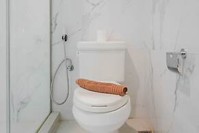 Spacious Studio with Sofa Bed @ Ancol Mansion Apartment