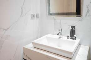 Spacious Studio with Sofa Bed @ Ancol Mansion Apartment