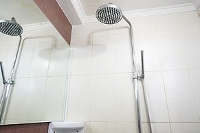 Comfortable Studio @ Green Bay Pluit Apartment