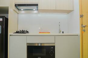 Comfortable Studio Room at Capitol Suites Apartment