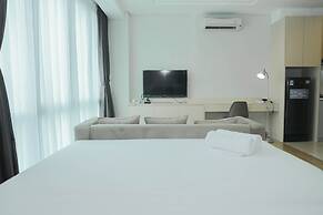 Comfortable Studio Room at Capitol Suites Apartment