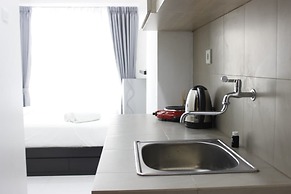 Stylish Studio Room Grand Asia Afrika Apartment