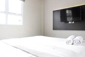 Elegant 2BR Gateway Pasteur Apartment near Exit Toll Pasteur