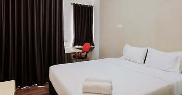 Best Price Studio Apartment at Tamansari Skylounge