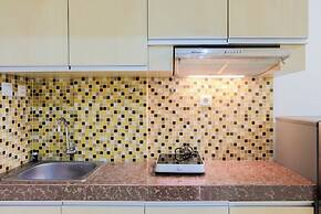 Best Price Studio Apartment at Tamansari Skylounge