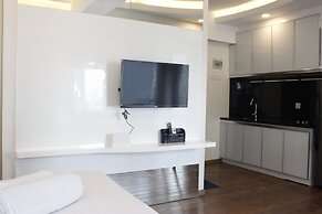 Modern & Spacious Studio at The Jarrdin Cihampelas Apartment